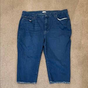 Good American Blue Denim Capri Jeans